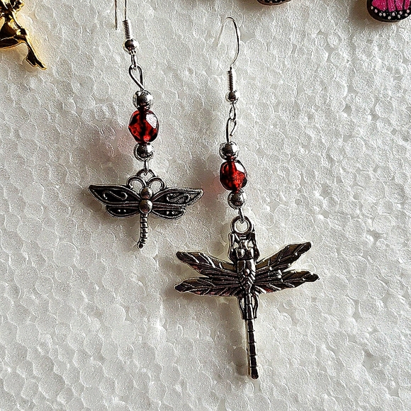 French hook earrings - Picture 2 of 4